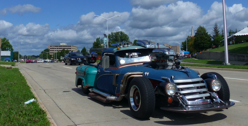 Illustration for article titled Wacky, Junky, Downright Gorgeous: Here Are The Coolest Cars I Saw At The Woodward Dream Cruise